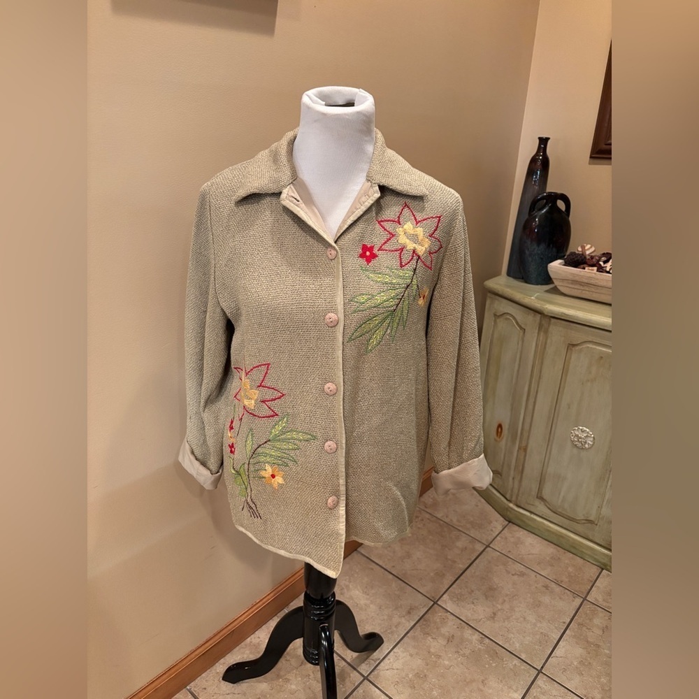 Tudor Court by Haband Women’s Embroidered Jacket Size Medium
